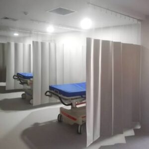 Cortina antibacteriana de 1.70 m de largo 2.41 m de alto, con malla para perfil tubular